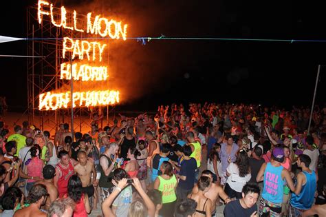 full moon party thailand 2024 march